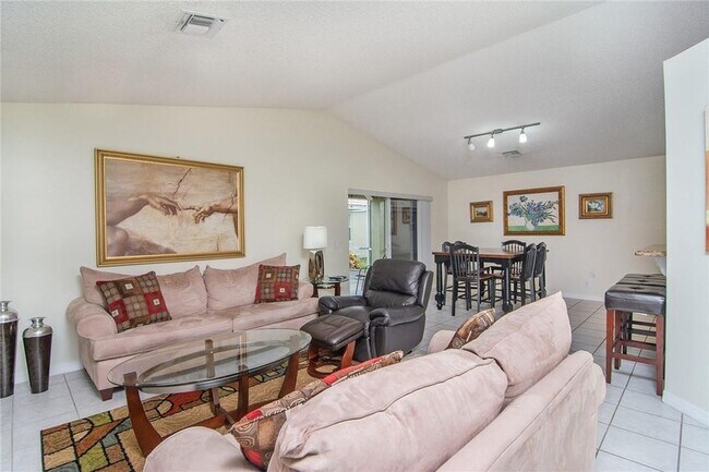 Foto del edificio - 4297 Pine Ridge Ct