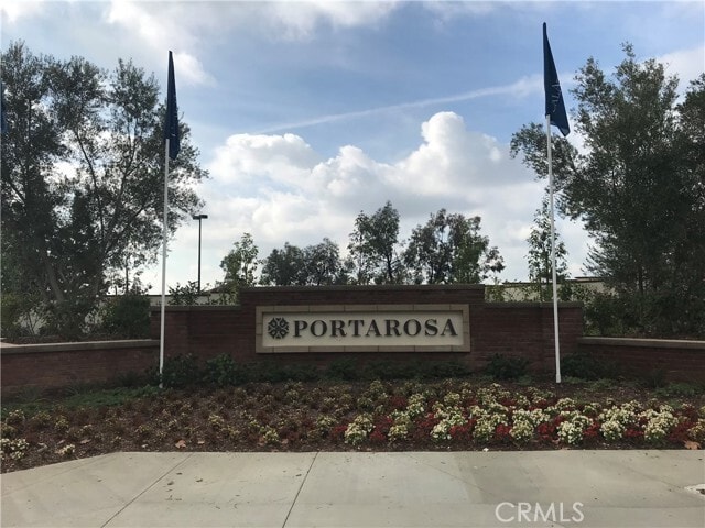 Primary Photo - 2462 Sanabria Ln