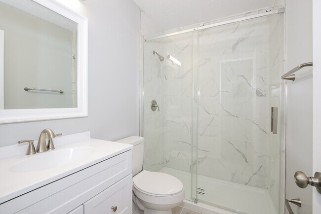 Foto del edificio - 1861 Engle Ct