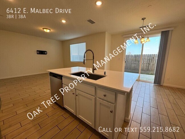 Foto del edificio - 6412 E Malbec Dr