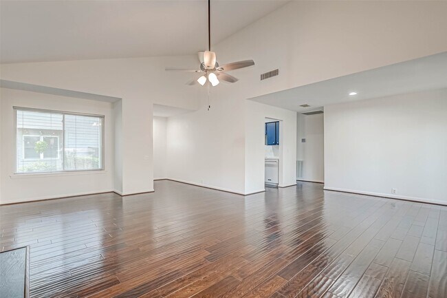 Foto del edificio - 1502 Prairie Grove Dr