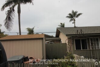 Building Photo - 2376 Newcastle Ave