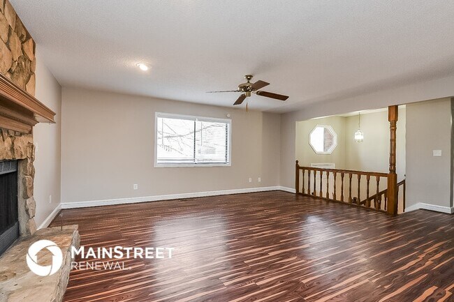 Building Photo - 3992 Fairington Dr