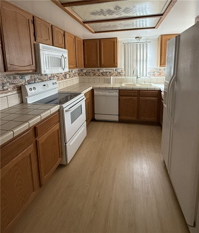 Foto del edificio - 19248 Palm Way