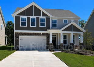 Building Photo - 4867 Tacoma Dr