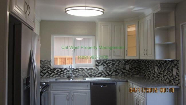 Foto del edificio - 1333 Essex Way