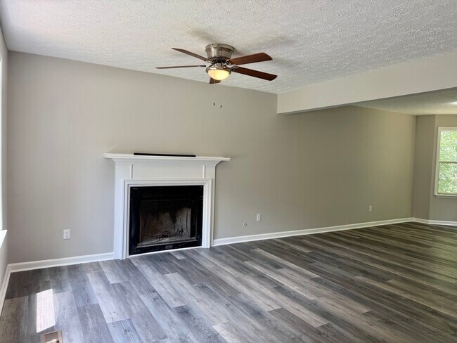 Building Photo - 10415 Virginia Pine Ln