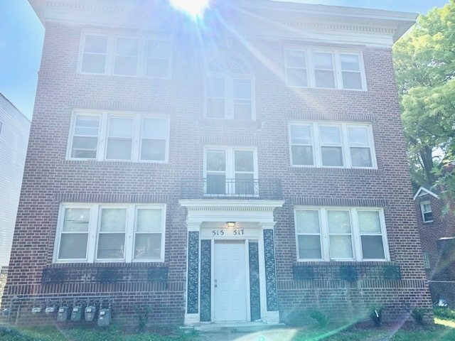 Building Photo - 515 Prospect Ave