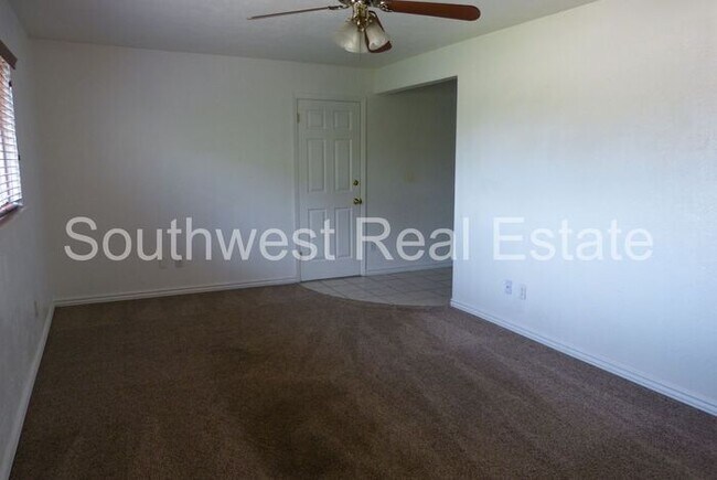 Building Photo - Coming soon. Lovely 3 bedroom 2 bath home