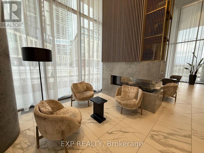 Photo du bâtiment - 950 Portage Pkwy