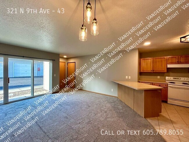 Foto del edificio - 321 9th Ave