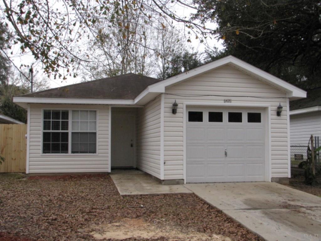 Foto principal - 8428 Walnut Ave