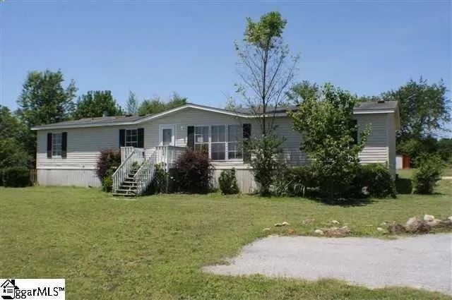 Primary Photo - Very Nice Piedmont Mobile Home