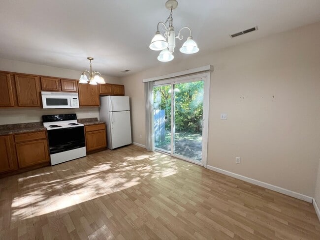 Building Photo - Argo Apartments