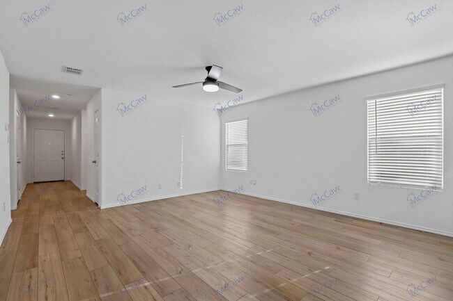 Foto del edificio - 9729 Motley Dr