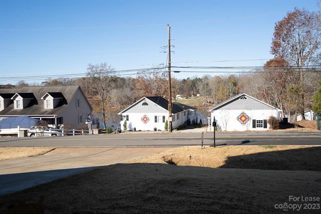 Building Photo - 1276 Hickory Point Dr