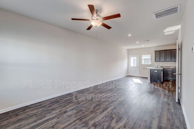 Building Photo - 8070 Logan Dr