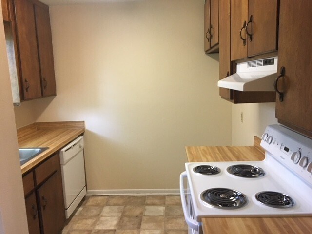 Foto del edificio - 2 Bedroom/2 Bath Apartment in Remerton