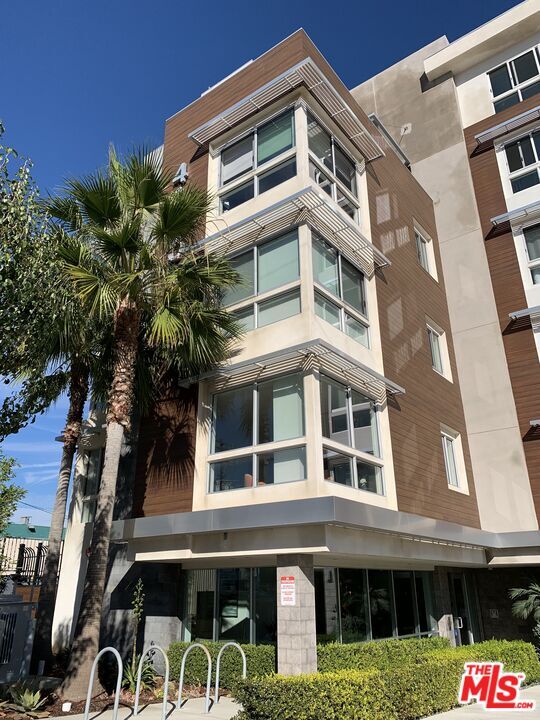 Building Photo - 4140 Glencoe Ave