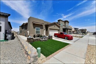 Building Photo - 2225 Tierra Delmonte Dr