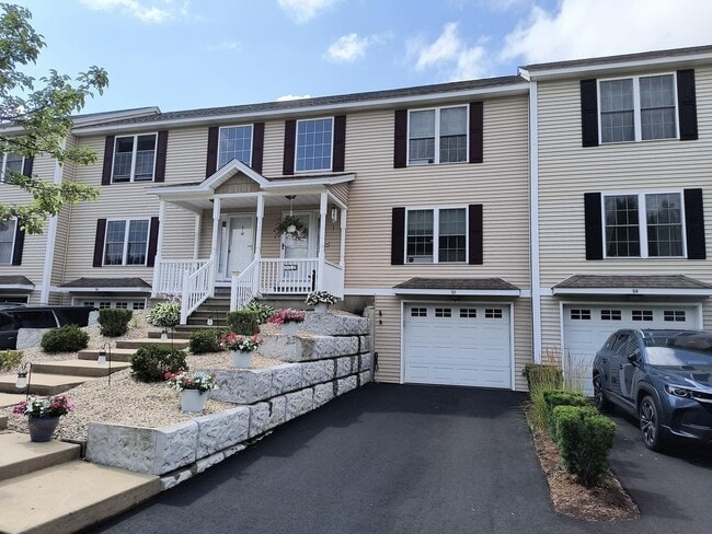 Building Photo - 28 Owens Dr