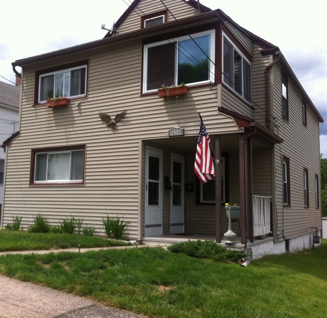 Foto del edificio - 8 Earl St