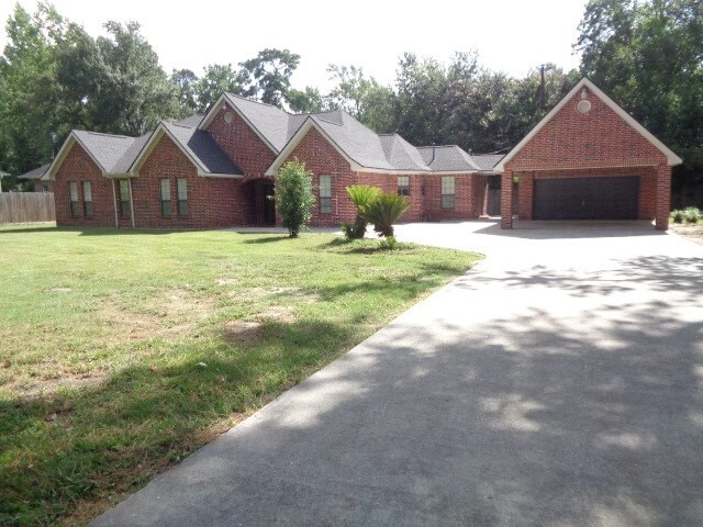 Building Photo - 21722 Tophill Dr
