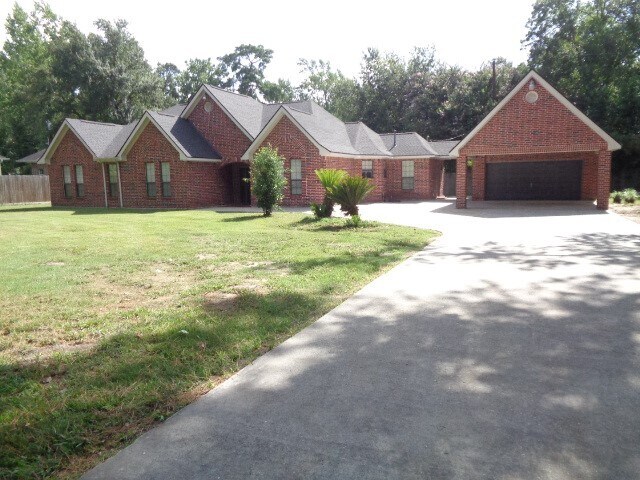 Foto del edificio - 21722 Tophill Dr