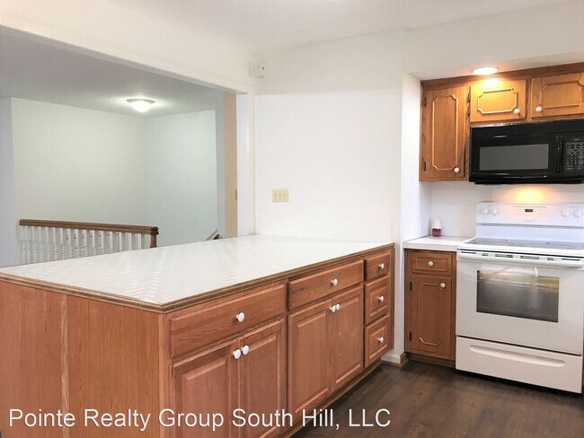 Building Photo - 3 br, 2.5 bath House - 424 Dogwood Drive