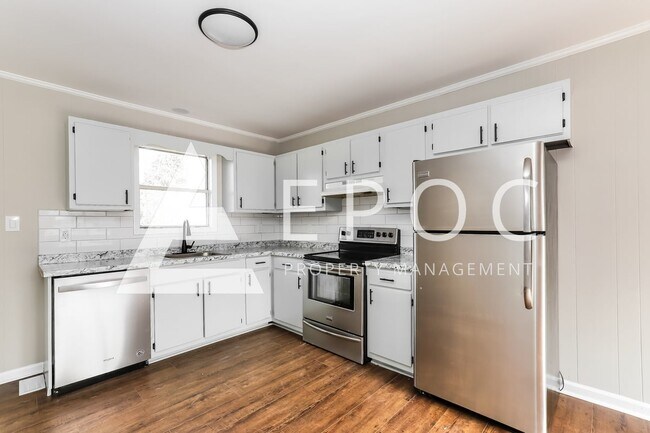 Foto del edificio - 634 S Elm St