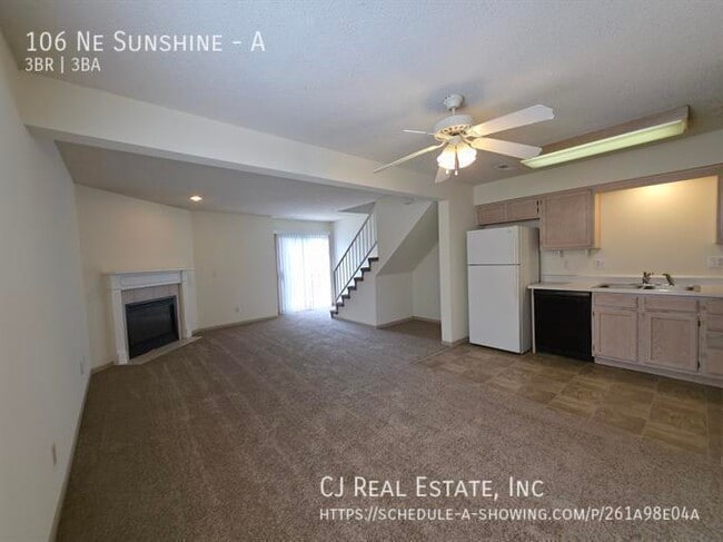 Building Photo - 106 Ne Sunshine-A