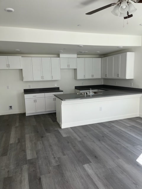 Building Photo - 8021 Vegas Dr