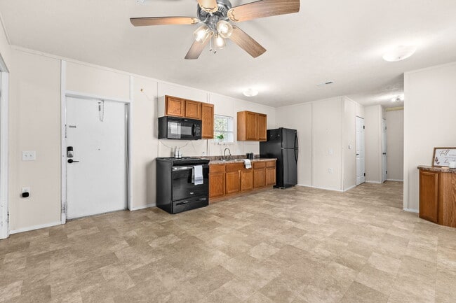 Building Photo - 1110 Indian Trail