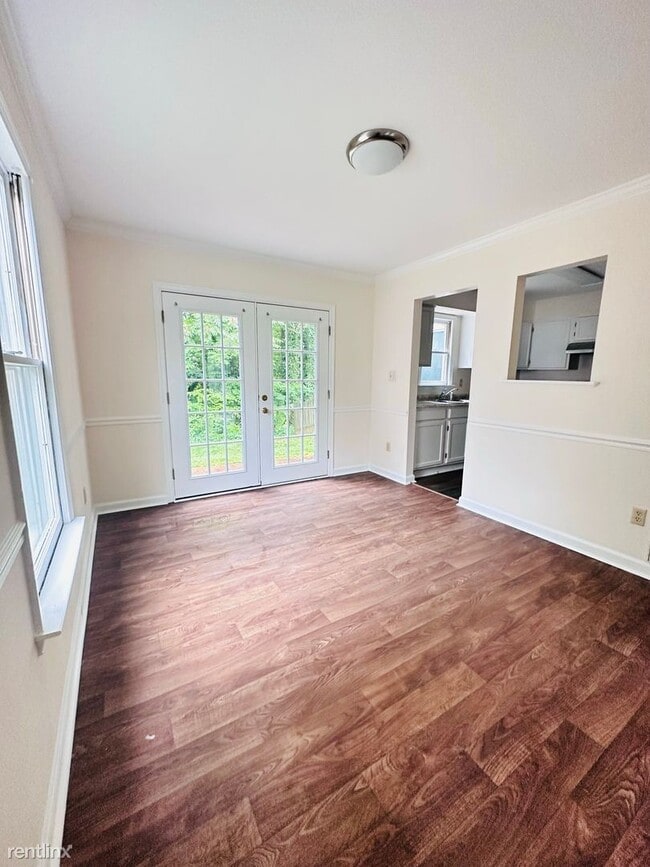 Building Photo - 3 br, 1.5 bath House - 1410 Minor Ridge Court