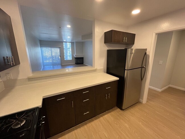 Interior Photo - 16070 Sunset Blvd