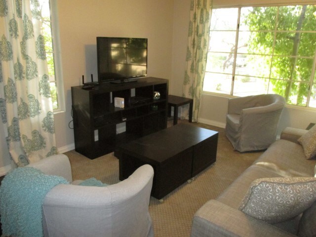 Foto del edificio - 9451 E. Becker Lane #2057