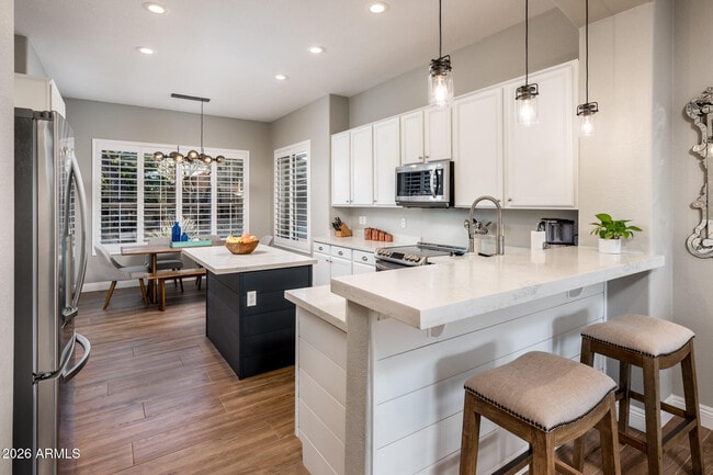 Foto del edificio - 4375 E Lariat Ln