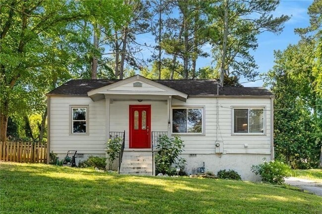 Photo - 2013 Glenwood Ave SE House