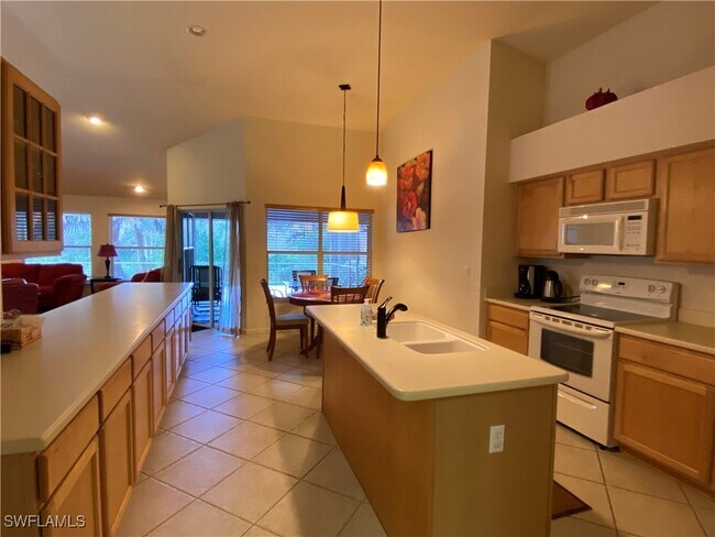 Foto del edificio - 7057 Timberland Cir