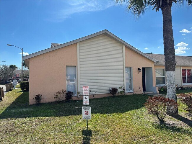 Foto del edificio - 27 W Country Cove Way