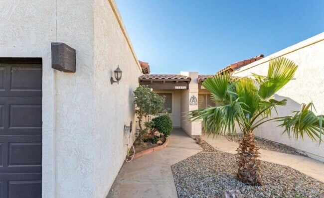 Foto del edificio - 729 W 37th St