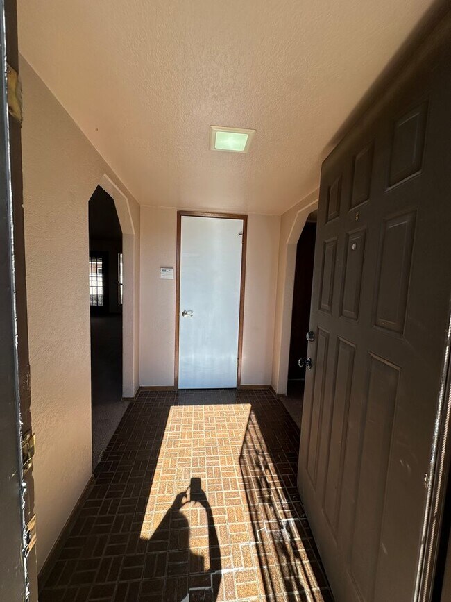 Foto del edificio - Cute 2 bedroom, 2 bathroom home with firep...