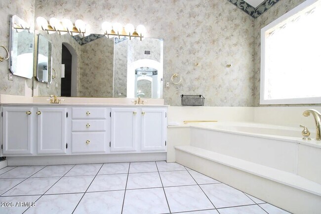 Foto del edificio - 3454 E Camino St