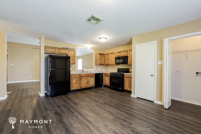 Building Photo - 16039 Imperial Forest Ln