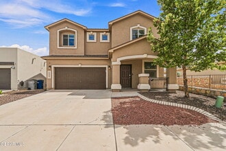 Building Photo - 14760 Boer Trl Ave
