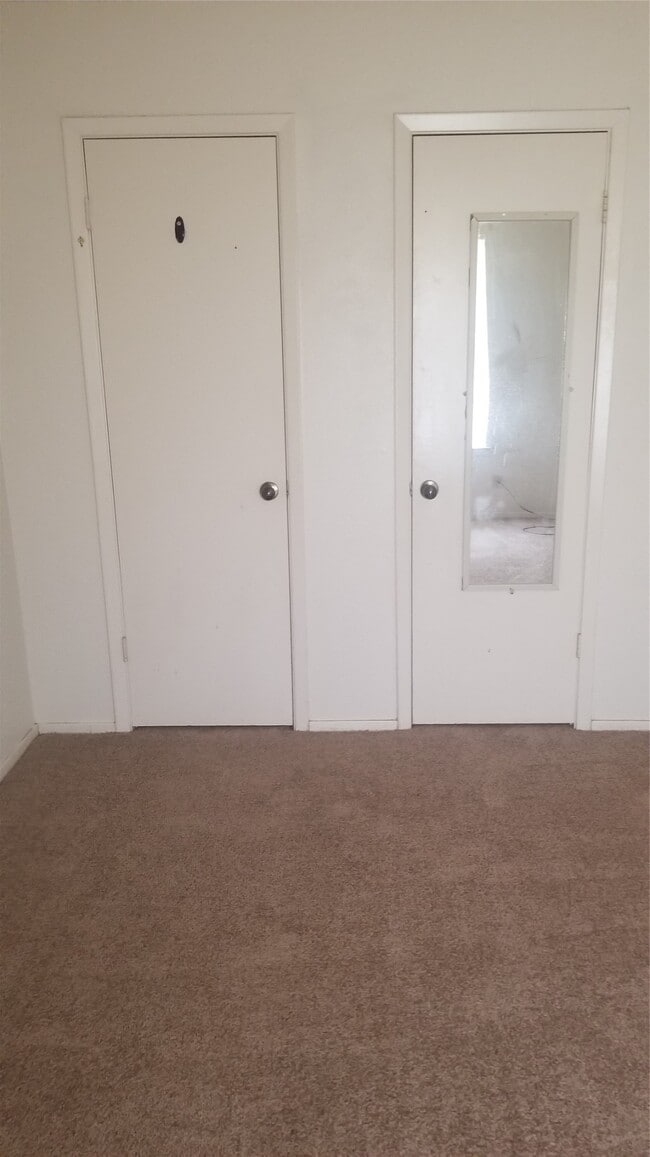 Foto del edificio - 1107 Whitney Pl Dr