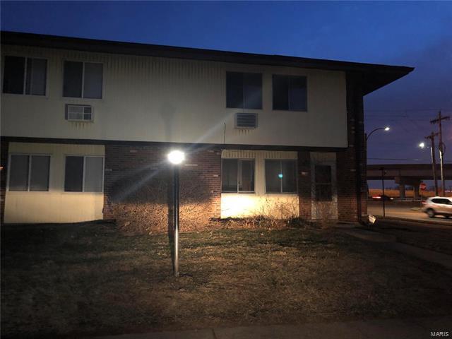 Building Photo - 7200 Hazelcrest Dr