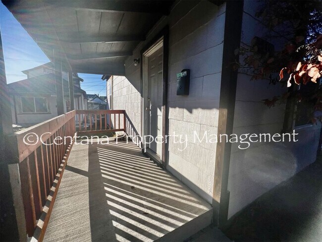 Foto del edificio - 1119 1/2-1119 1/2 Nevada Ave
