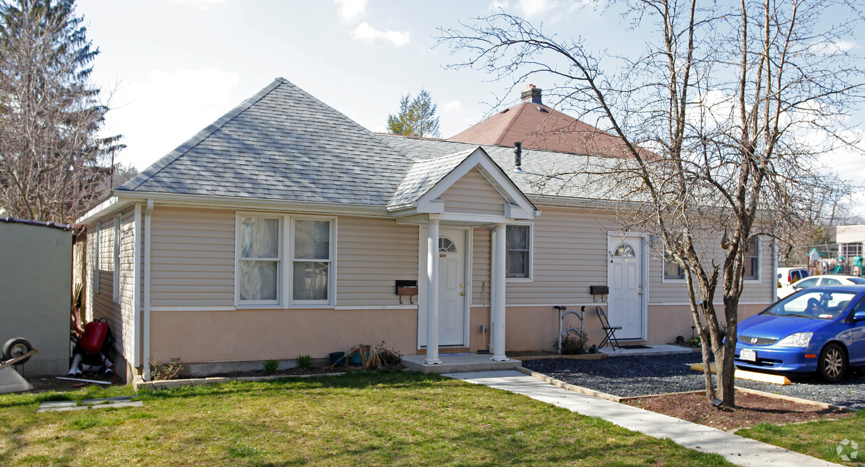 Building Photo - 818 Mamaroneck Ave