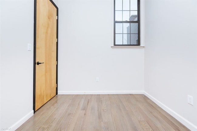Building Photo - 12 Saint Nicholas Ave